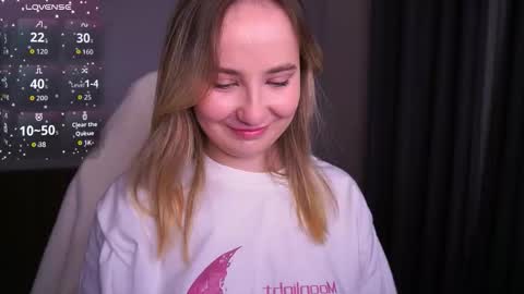 Sofie online show from October 22, 8:19 pm