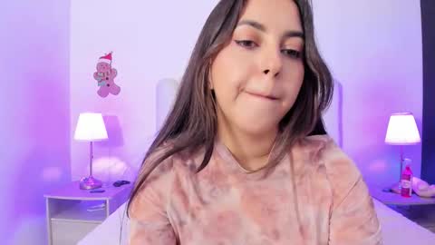 sofiebunnie online show from March 26, 12:06 am