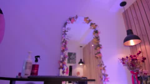 Sofie online show from November 13, 1:54 pm