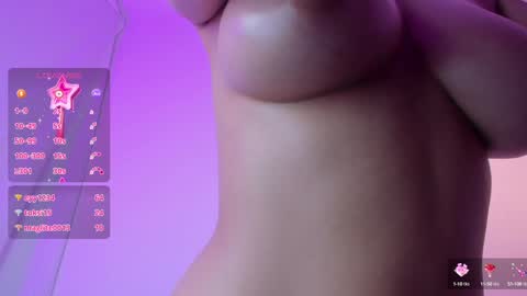 Snapshot of sofii_uwu_ chatting on December 16, 12:26 am Sofii  online show from December 16, 12:26 am