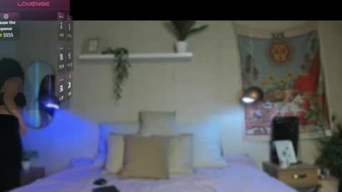 Snapshot of sofii_wild chatting on May 15, 11:39 am sofii_wild online show from May 15, 11:39 am