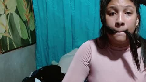 Snapshot of sofiia_77 chatting on January 12, 1:21 am sofi online show from January 12, 1:21 am