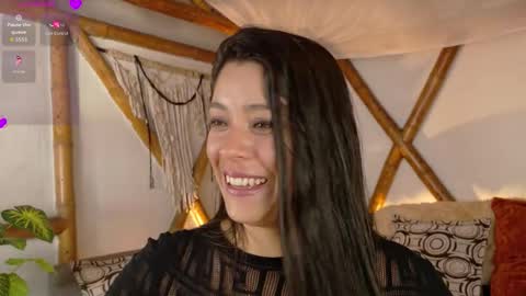 Snapshot of sofiia_diaz_ chatting on October 17, 7:49 pm Sofi online show from October 17, 7:49 pm