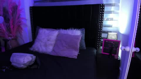 Snapshot of sofiia_rubb chatting on January 24, 4:05 am Sofia online show from January 24, 4:05 am