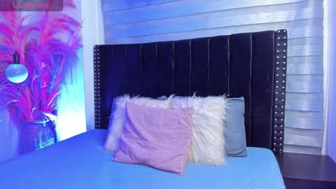 Snapshot of sofiia_rubb chatting on September 16, 5:19 am Sofia online show from September 16, 5:19 am