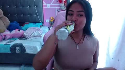 sofia Dreams online show from January 8, 7:24 pm