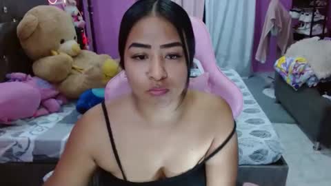sofia Dreams online show from May 13, 12:41 am
