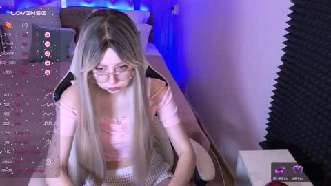 Sofia online show from February 16, 3:02 am