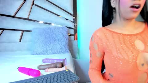 Snapshot of sofijohnsonx chatting on February 9, 3:45 pm sofijohnsonx online show from February 9, 3:45 pm