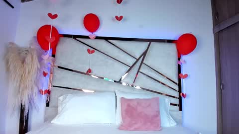 Snapshot of sofijohnsonx chatting on February 28, 12:31 pm sofijohnsonx online show from February 28, 12:31 pm