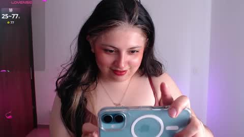 Snapshot of sofix_ chatting on May 23, 7:29 pm Lau online show from May 23, 7:29 pm