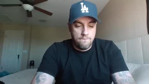 soft0ne online show from June 8, 5:46 pm