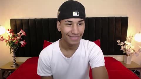 Cam and Amy online show from March 4, 7:53 pm