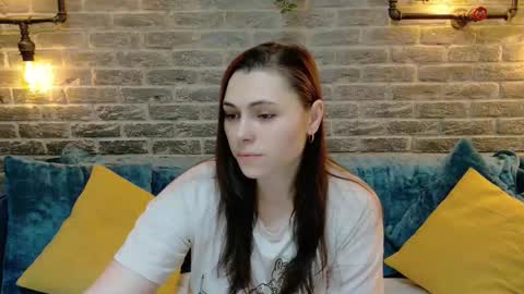 Snapshot of soft_lilly chatting on February 4, 7:14 am Lilly online show from February 4, 7:14 am