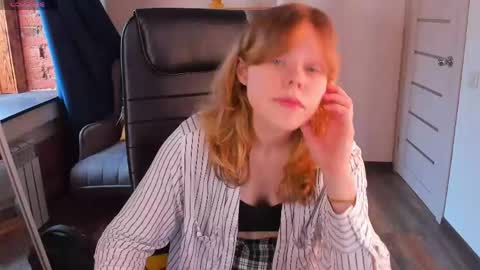 softflame online show from April 12, 10:53 am