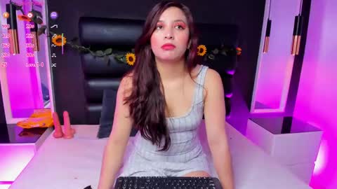 softienymph online show from September 9, 12:05 pm