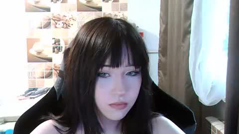 Eva online show from June 18, 4:33 pm