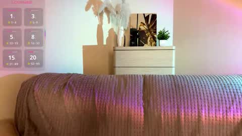 sofia online show from December 16, 3:39 pm