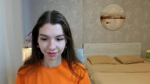 Kelly online show from May 4, 1:29 pm