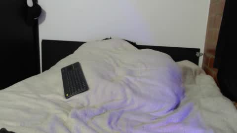  Sofy  online show from November 13, 12:09 am