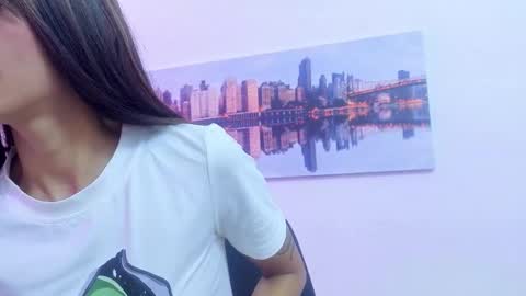 sofy_durand online show from March 3, 11:49 am