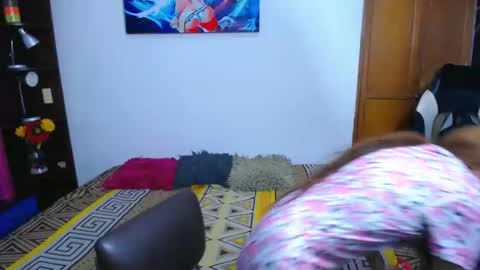 sofyswee online show from October 21, 1:23 pm
