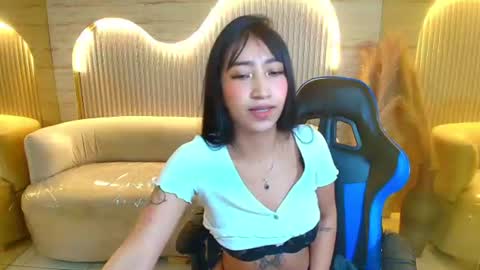 Snapshot of sol__r chatting on July 8, 3:11 am Sun online show from July 8, 3:11 am