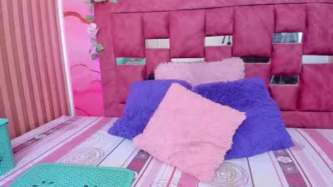 Snapshot of sol_stephanny chatting on December 1, 6:24 pm Sol online show from December 1, 6:24 pm