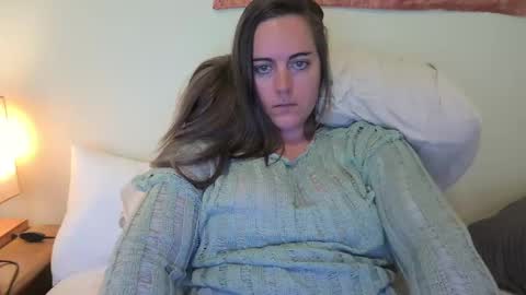 Snapshot of sola_limelight chatting on September 22, 9:39 pm sola_limelight online show from September 22, 9:39 pm