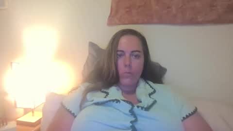 Snapshot of sola_limelight chatting on April 1, 4:13 am sola_limelight online show from April 1, 4:13 am