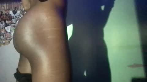 SolaceEve online show from March 10, 6:57 pm