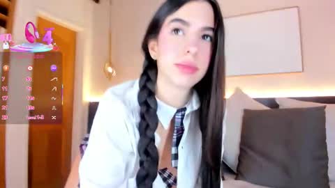 Sol Avelar online show from October 23, 3:50 am