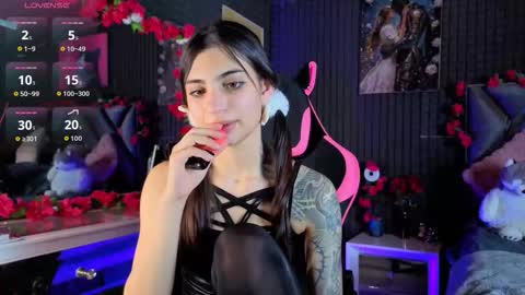 Sol  online show from March 14, 8:58 pm