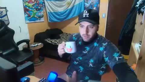 ManuAiluPlay online show from July 21, 3:20 am