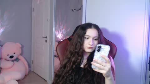 Becky online show from May 6, 7:19 pm