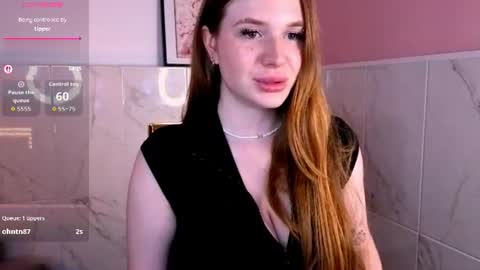 Snapshot of sollarkristy chatting on June 27, 12:22 pm sollarkristy online show from June 27, 12:22 pm