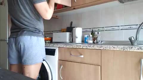 solo4u2 online show from March 30, 10:49 am