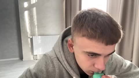 Jett online show from January 18, 8:40 am