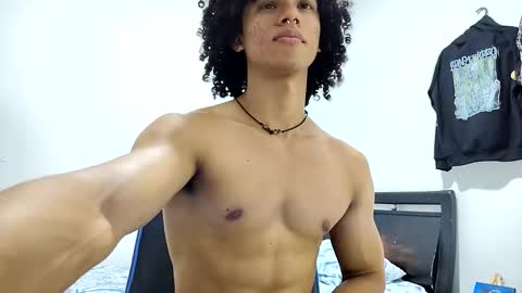 Hi Im Weller Check my Bio  online show from February 28, 4:24 am