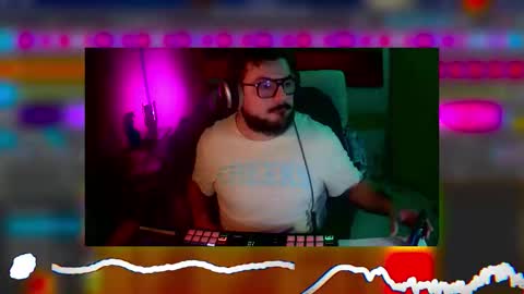 Snapshot of somebodyneutral chatting on February 3, 2:10 am orel online show from February 3, 2:10 am