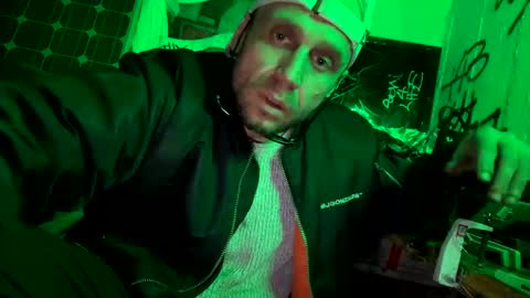 Soni online show from December 6, 9:32 am