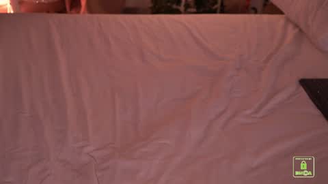 Snapshot of sonalegend_ chatting on January 12, 2:56 am My name isSonya online show from January 12, 2:56 am