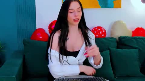 Catherine online show from February 12, 2:45 pm