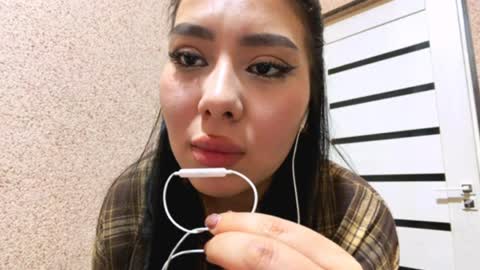 Snapshot of sondigiovanni chatting on April 7, 9:04 pm Sabrina 3 online show from April 7, 9:04 pm