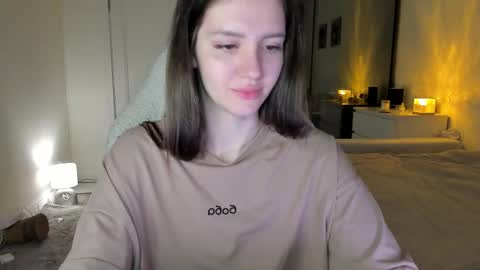 Snapshot of sonia_moon_ chatting on October 9, 3:04 am sonia_moon_ online show from October 9, 3:04 am