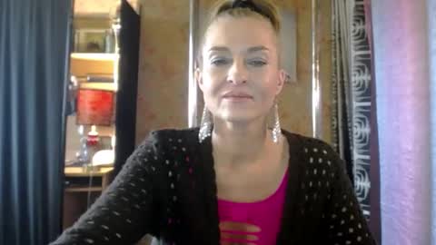 Sonia online show from April 20, 2:09 pm