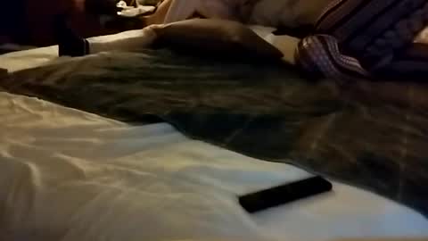 Snapshot of soninhacouple chatting on December 8, 2:28 am soninhacouple online show from December 8, 2:28 am