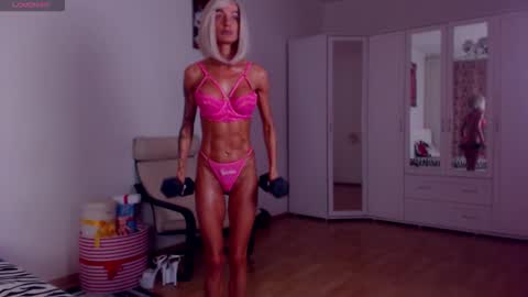 Sonja Ray online show from September 26, 8:40 am