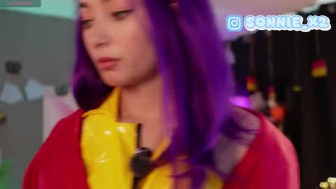 Sonnie online show from October 1, 1:28 pm