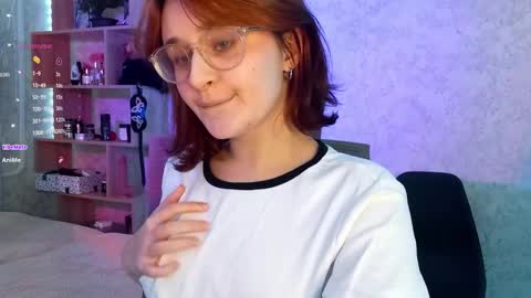 Snapshot of sonya_mikki chatting on March 5, 6:01 pm Sonya  online show from March 5, 6:01 pm